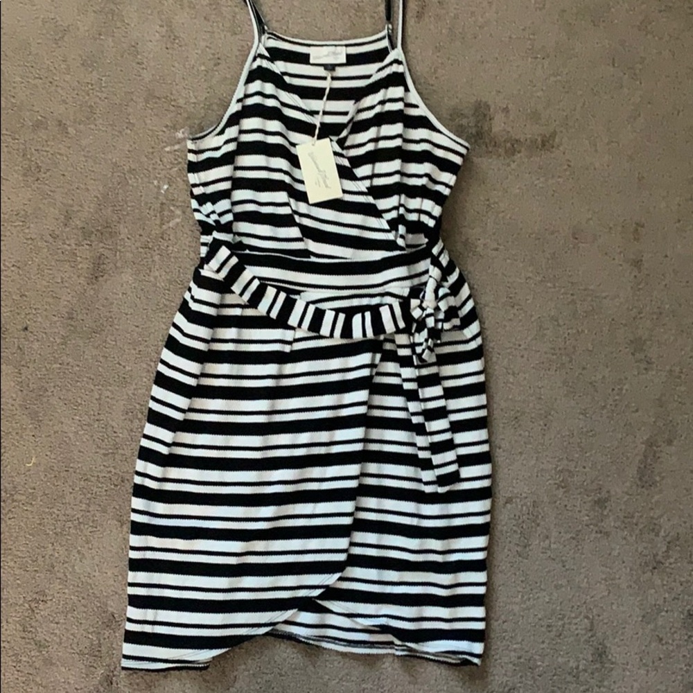 Universal Thread dress